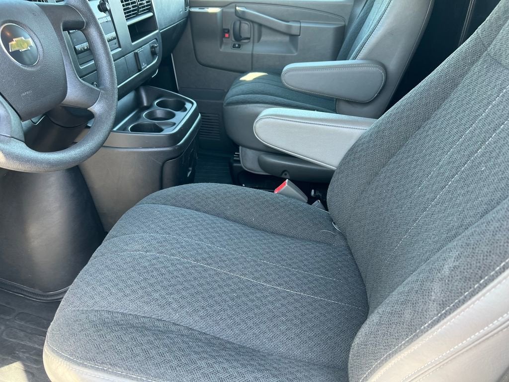 2024 Chevrolet Express Cargo 2500 WT