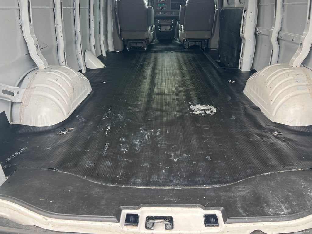 2023 Chevrolet Express Cargo 2500 WT