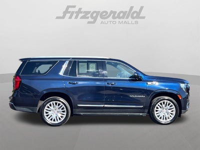 2023 GMC Yukon SLT