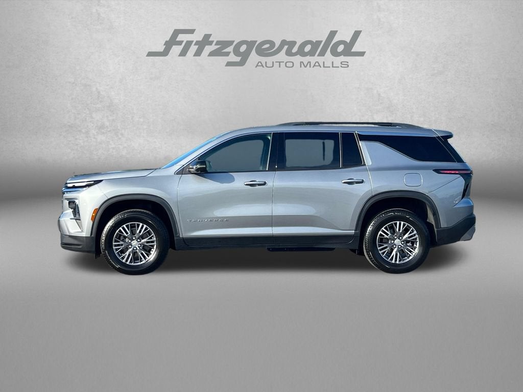 2024 Chevrolet Traverse LT