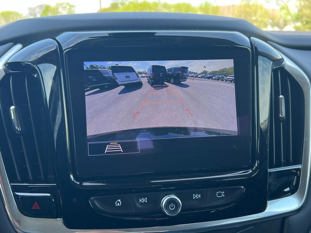 2021 Chevrolet Traverse LT Cloth