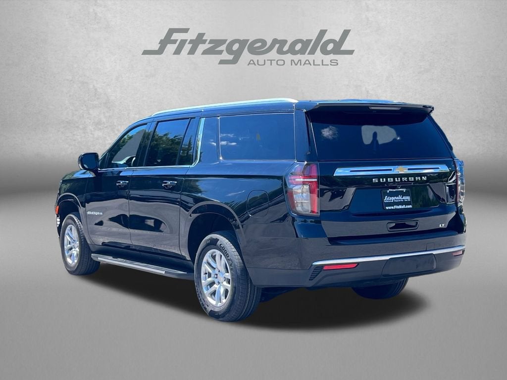 2024 Chevrolet Suburban LT