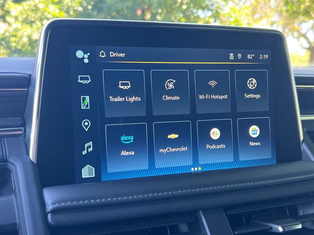 2024 Chevrolet Suburban LT