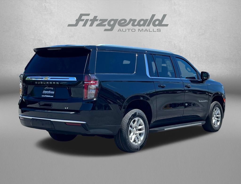 2024 Chevrolet Suburban LT