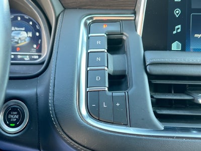 2023 Chevrolet Suburban LT