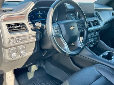 2023 Chevrolet Suburban LT