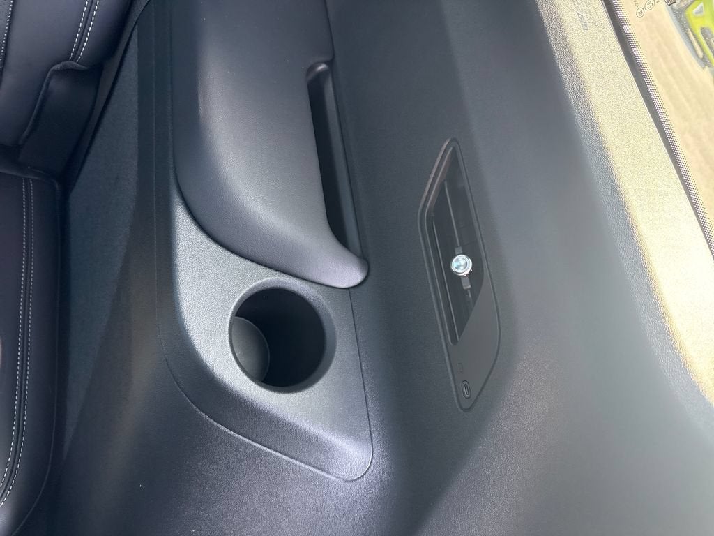 2027 Cadillac VISTIQ Sport