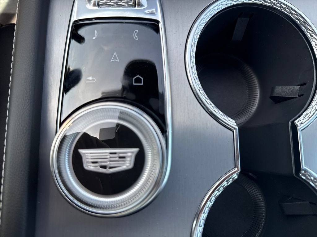 2027 Cadillac VISTIQ Sport