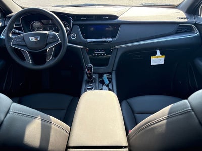 2026 Cadillac XT5 Luxury