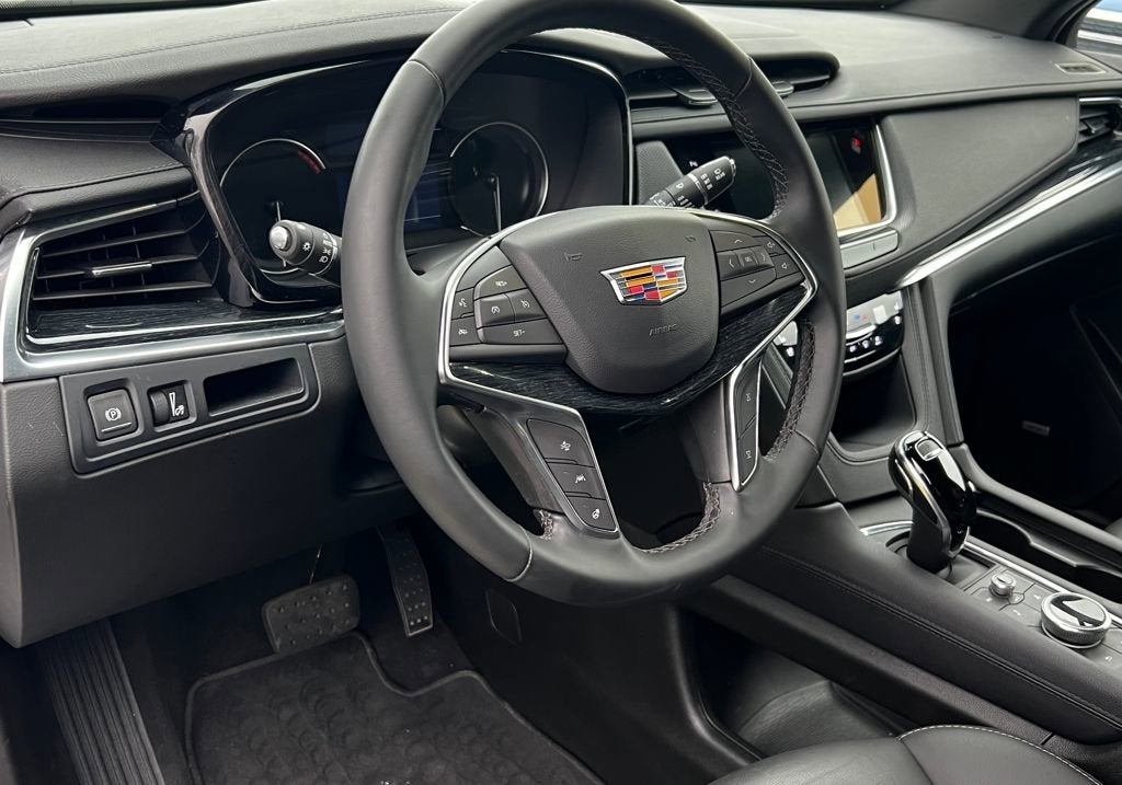 2025 Cadillac XT5 Premium Luxury