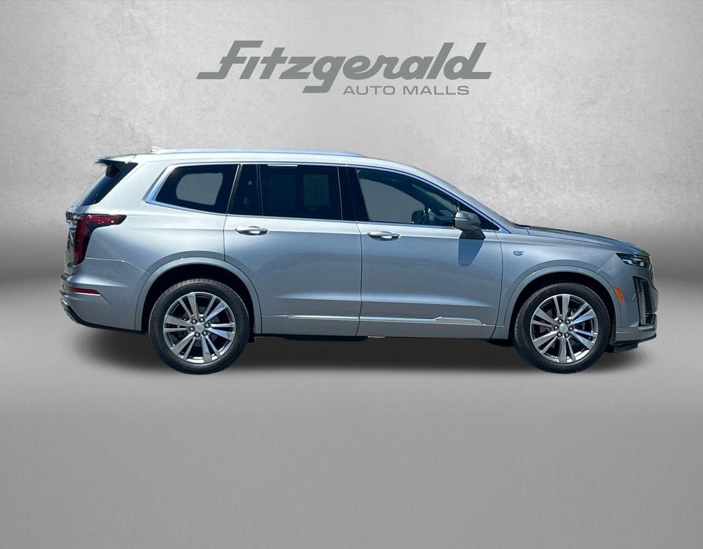 2025 Cadillac XT6 Premium Luxury