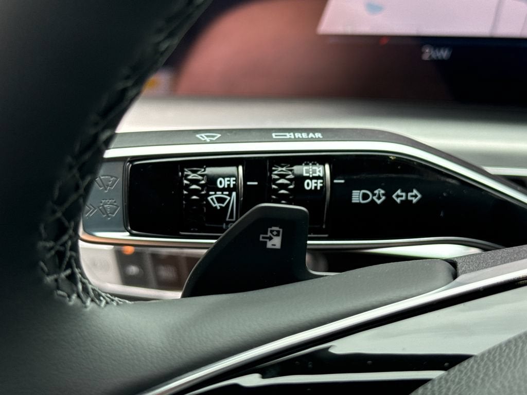 2026 Cadillac LYRIQ Premium Luxury