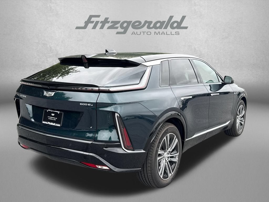 2026 Cadillac LYRIQ Premium Luxury