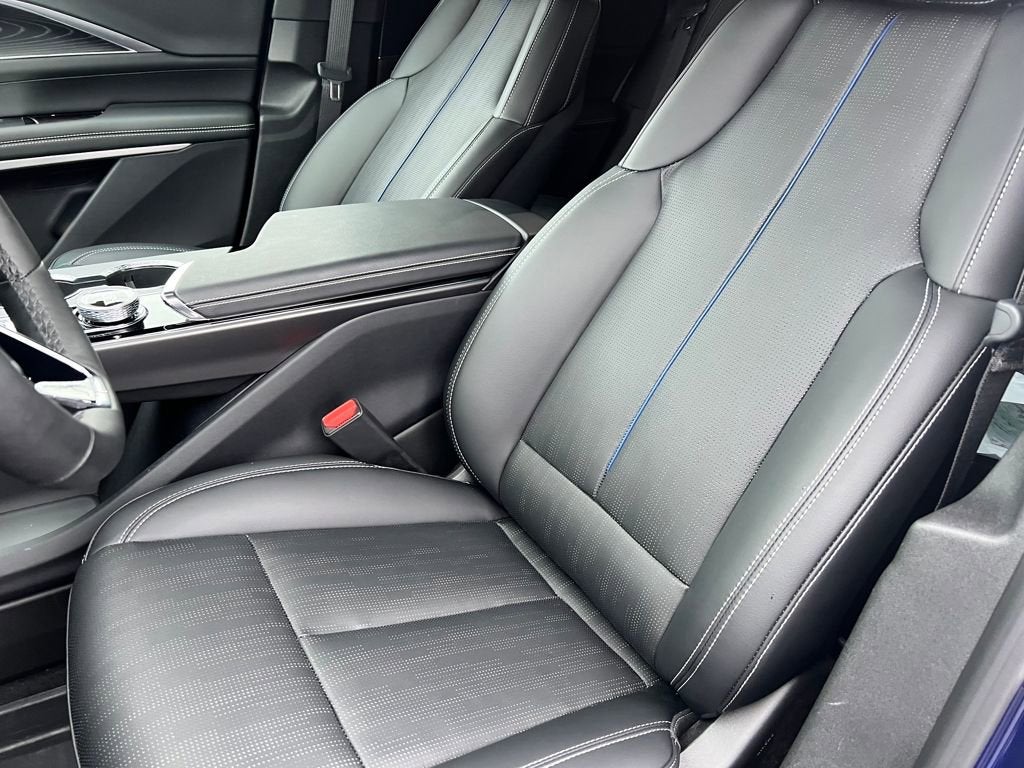 2026 Cadillac LYRIQ Premium Sport