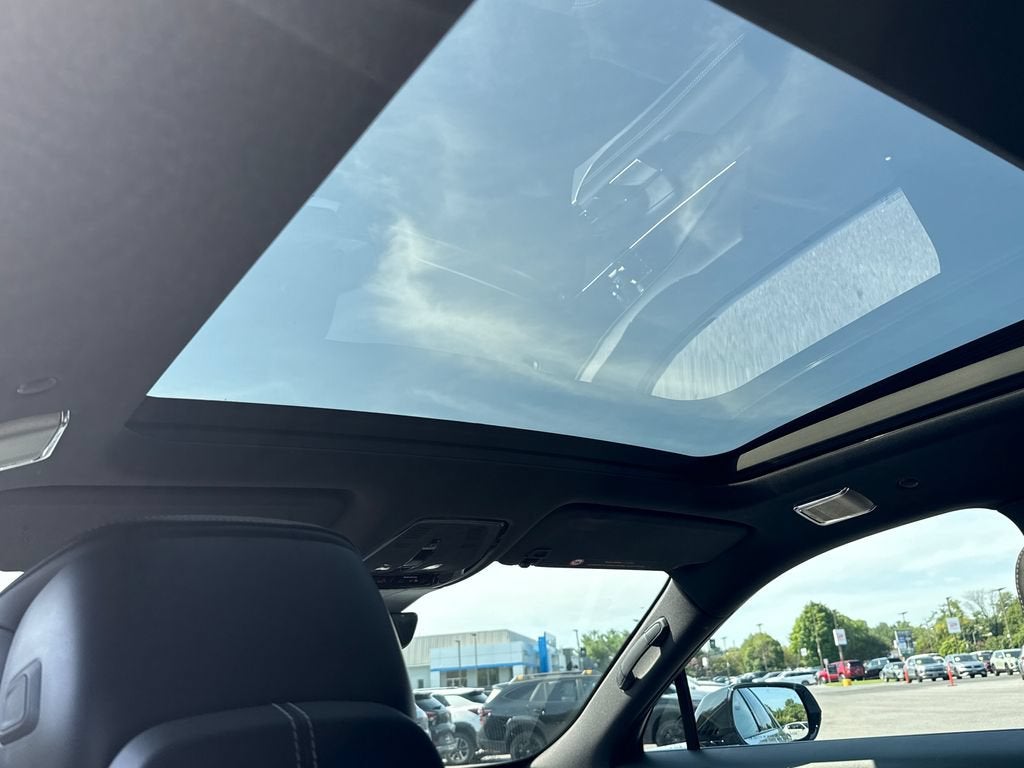 2026 Cadillac LYRIQ Premium Sport