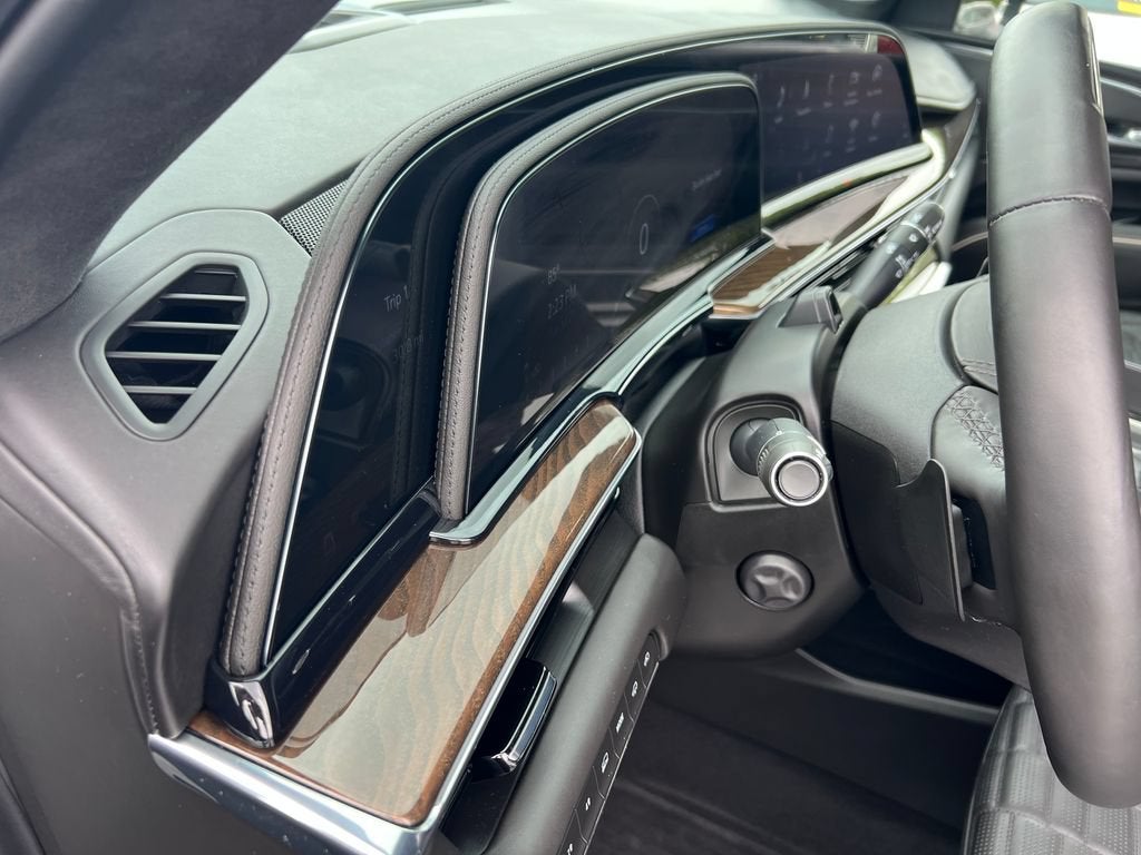 2024 Cadillac Escalade Sport Platinum