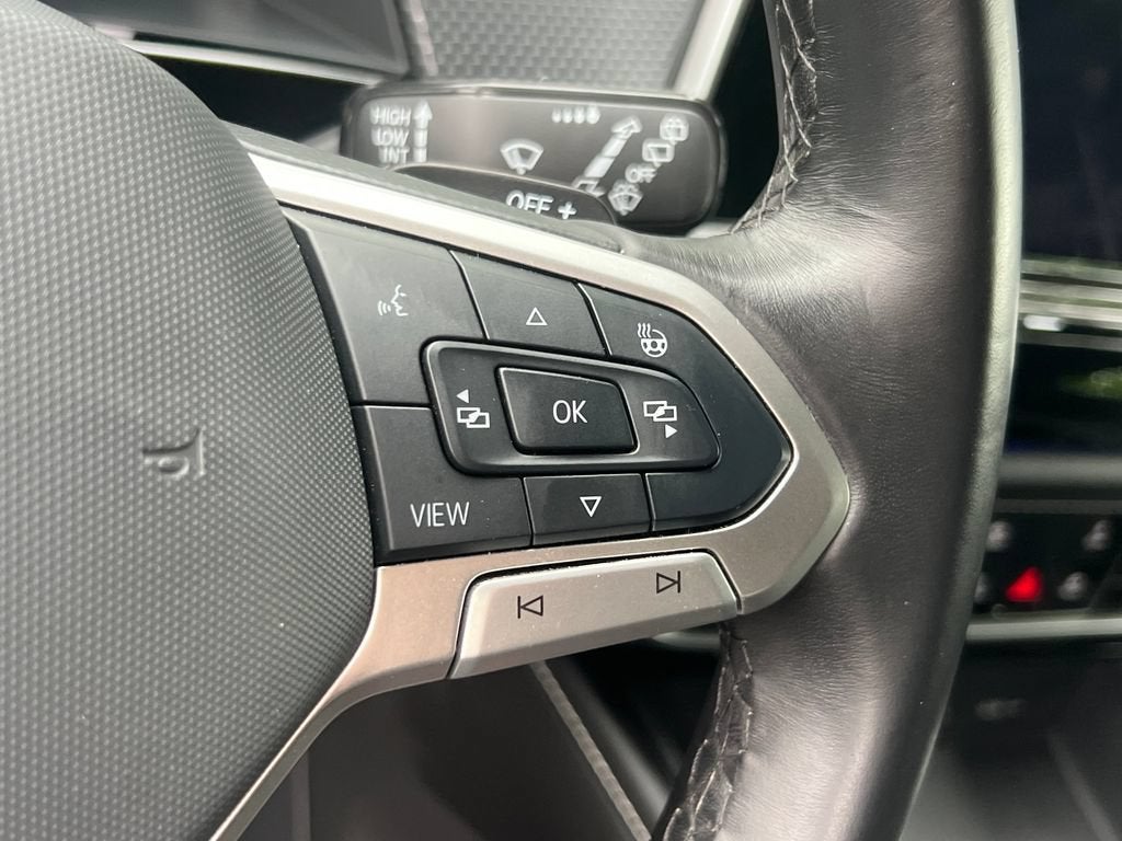 2024 Volkswagen Atlas Cross Sport 2.0T SEL Premium R-Line