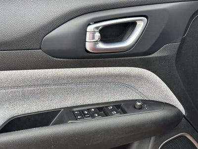 2023 Jeep Compass Sport