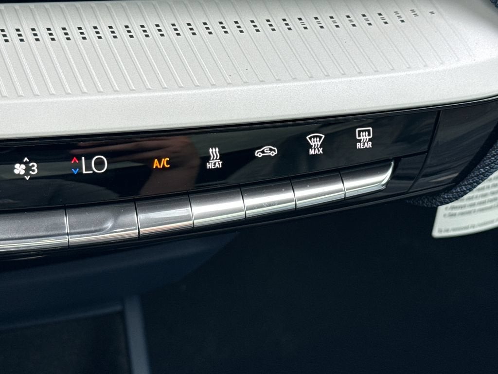 2026 Cadillac OPTIQ Premium Luxury