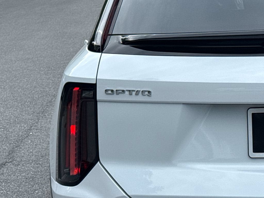 2026 Cadillac OPTIQ Premium Luxury