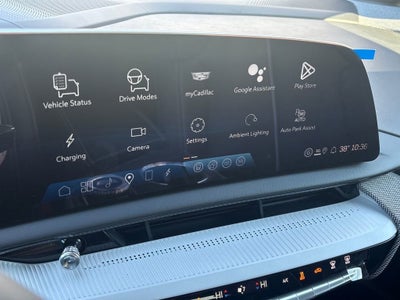 2026 Cadillac OPTIQ Premium Luxury