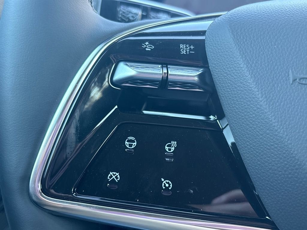 2026 Cadillac OPTIQ Premium Luxury