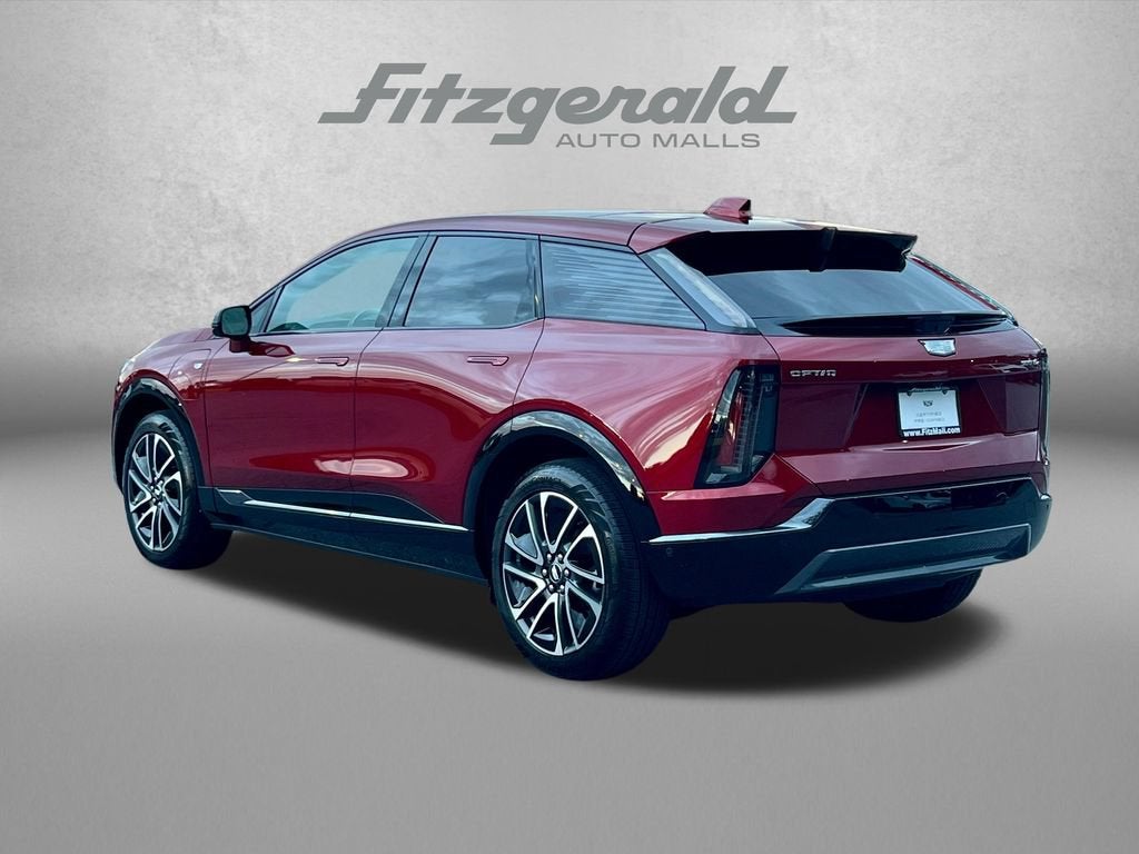 2025 Cadillac OPTIQ Sport 2