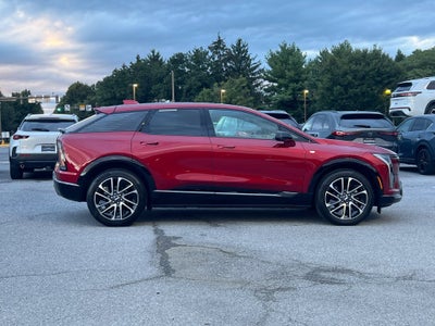 2025 Cadillac OPTIQ Sport 2