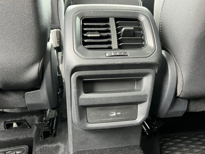 2024 Volkswagen Taos SEL