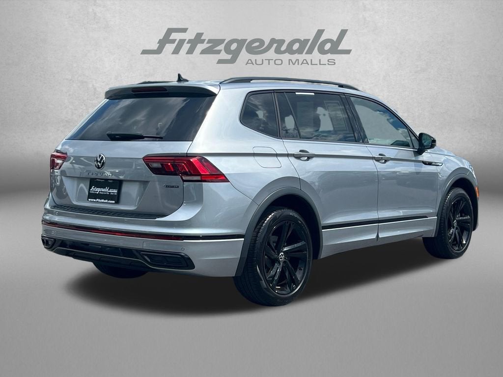 2024 Volkswagen Tiguan SE R-Line Black