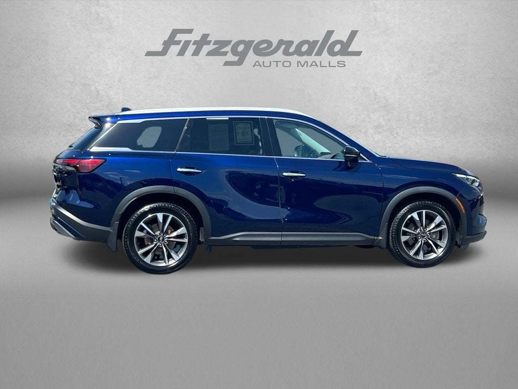 2022 INFINITI QX60 LUXE