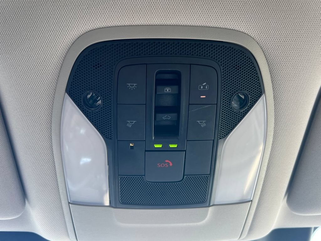2022 INFINITI QX60 LUXE