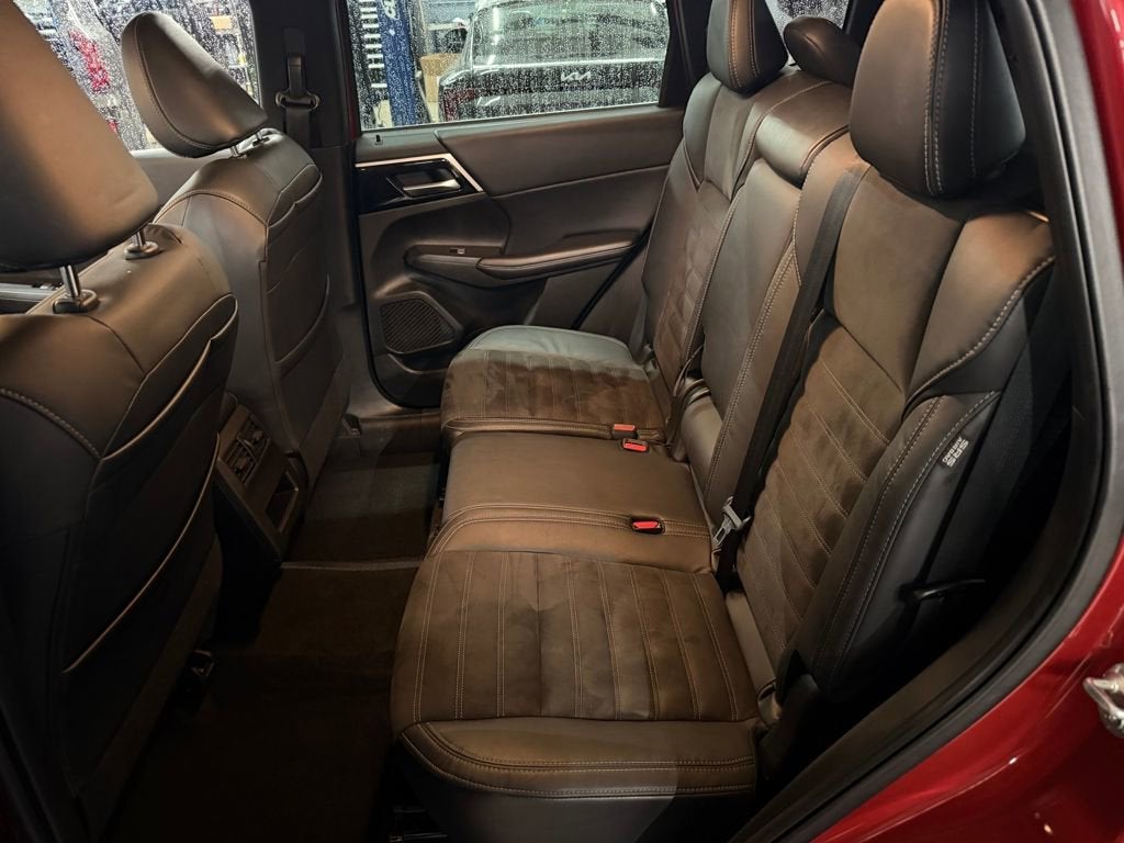 2022 Mitsubishi Outlander SE