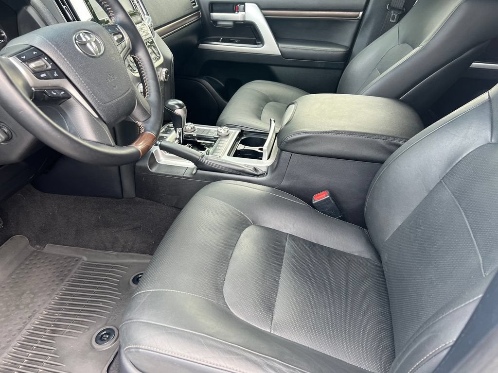 2021 Toyota Land Cruiser HERITAGE EDITIO
