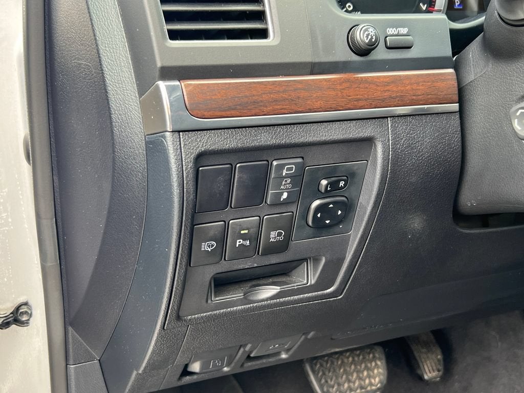 2021 Toyota Land Cruiser HERITAGE EDITIO