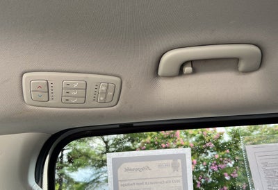 2023 Kia Carnival LX