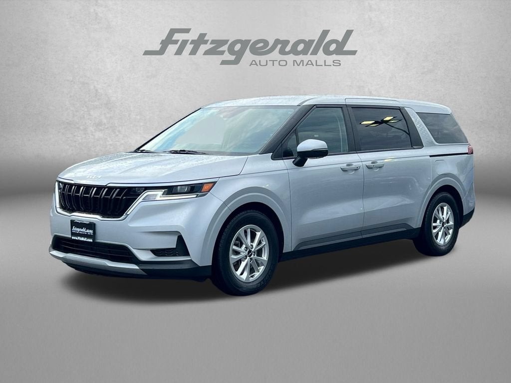 2023 Kia Carnival LX