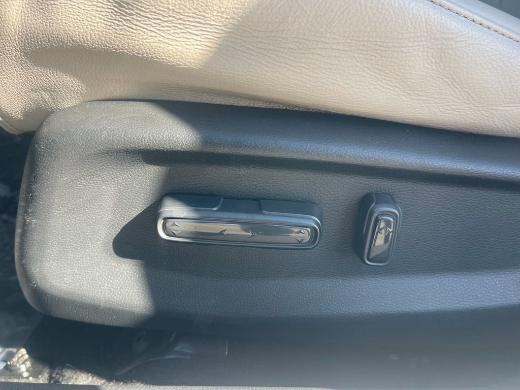 2019 Honda Insight Touring