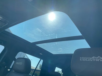 2022 Chevrolet Tahoe High Country