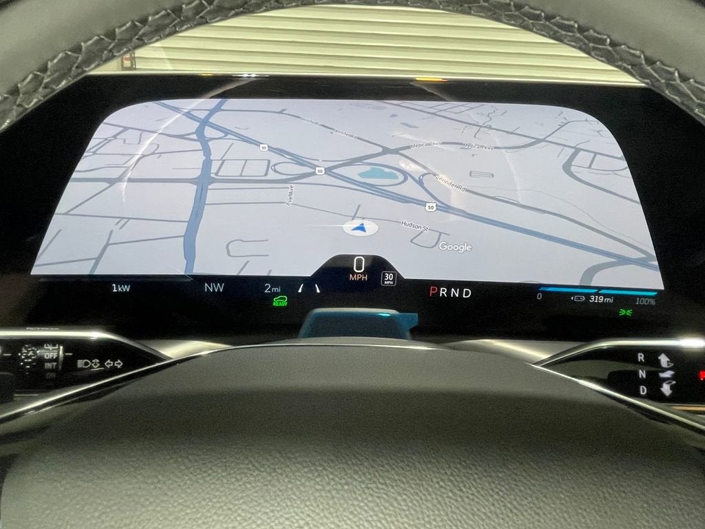 2026 Cadillac VISTIQ Luxury