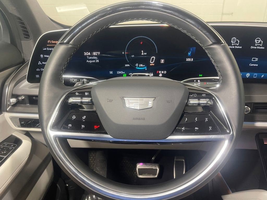 2026 Cadillac VISTIQ Luxury