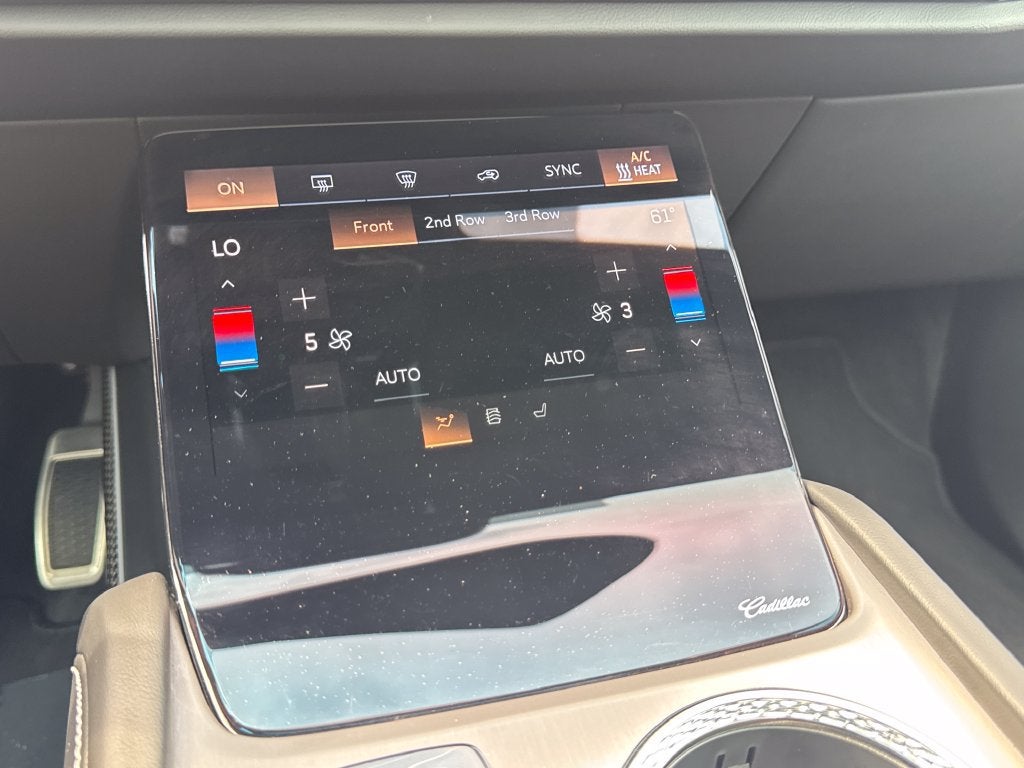 2026 Cadillac VISTIQ Luxury