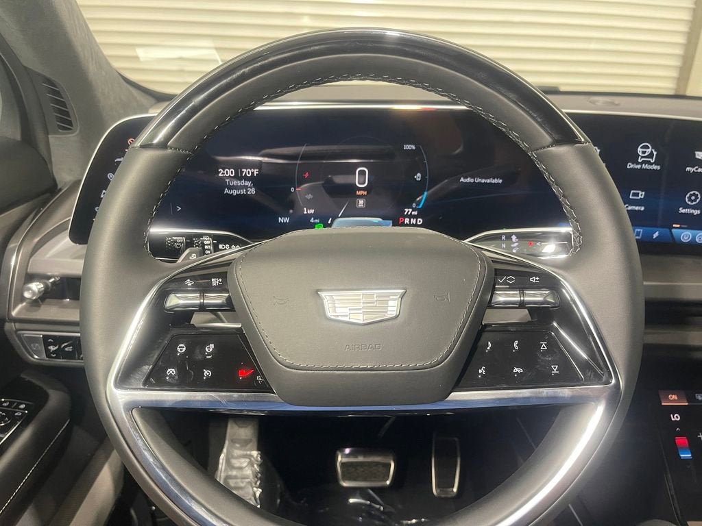 2026 Cadillac VISTIQ Platinum