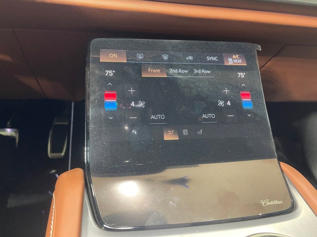 2026 Cadillac VISTIQ Platinum