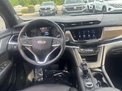2025 Cadillac XT6 Premium Luxury