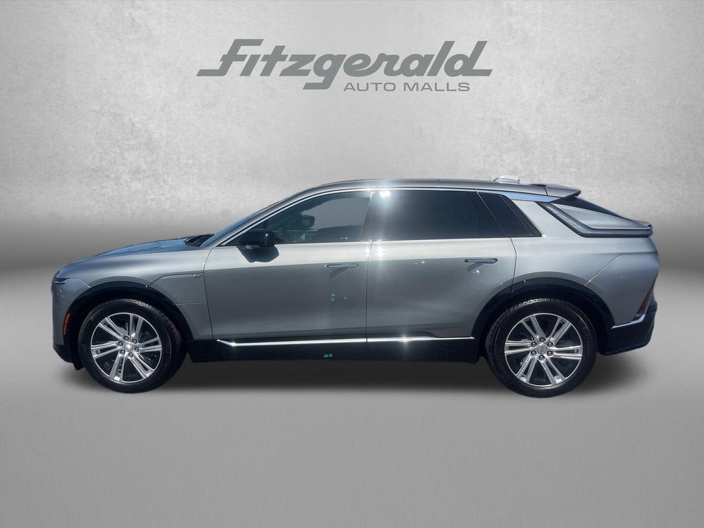 2024 Cadillac LYRIQ Tech