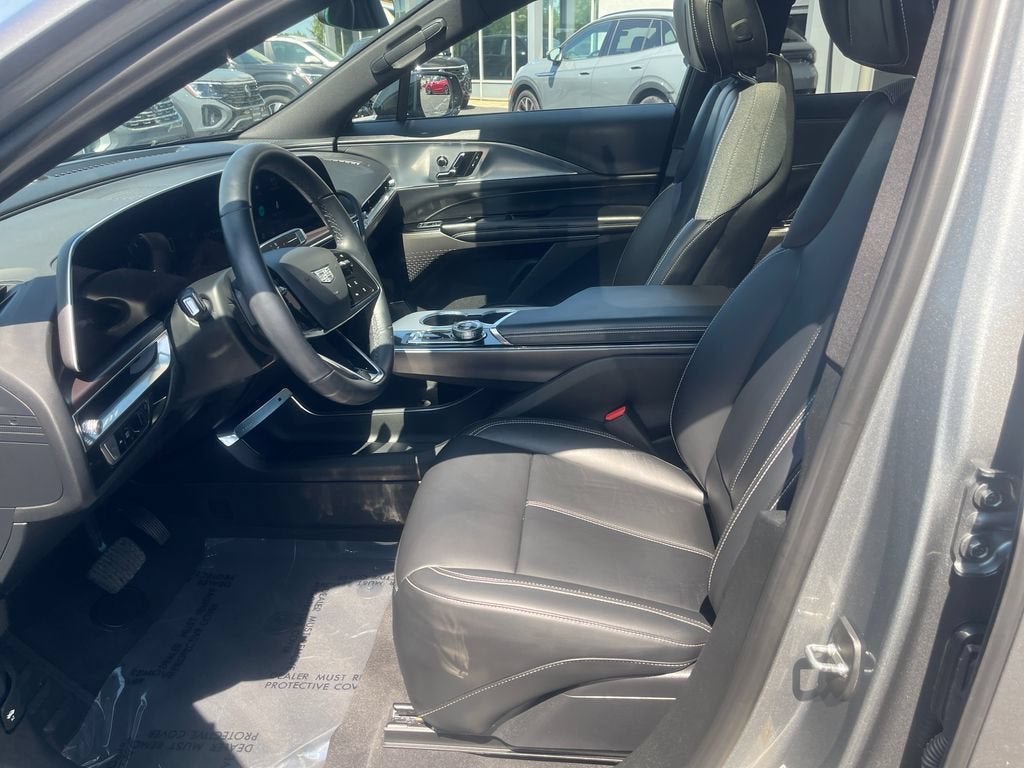 2024 Cadillac LYRIQ Tech