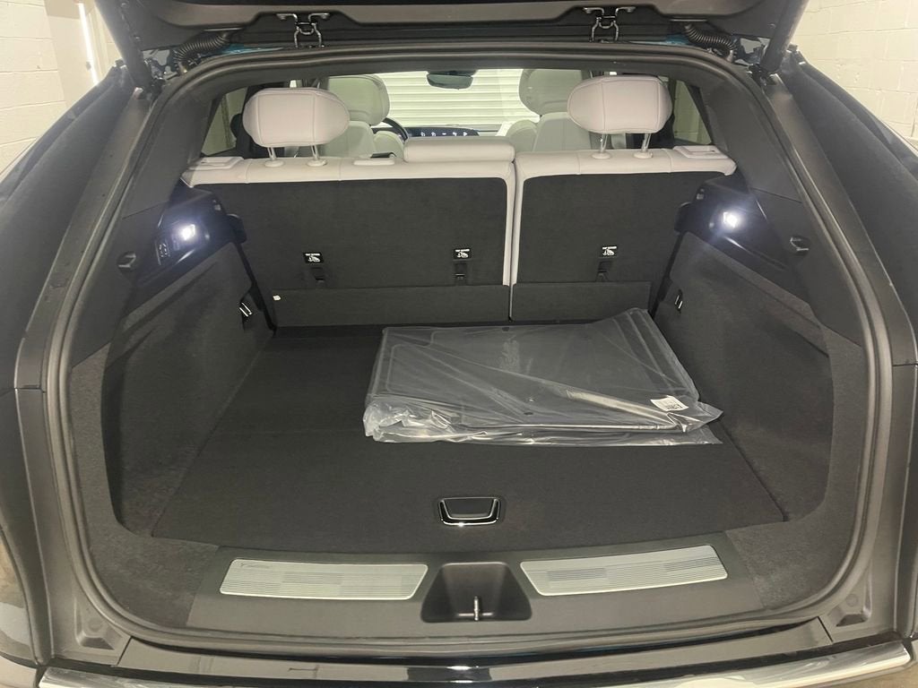 2026 Cadillac LYRIQ Premium Luxury