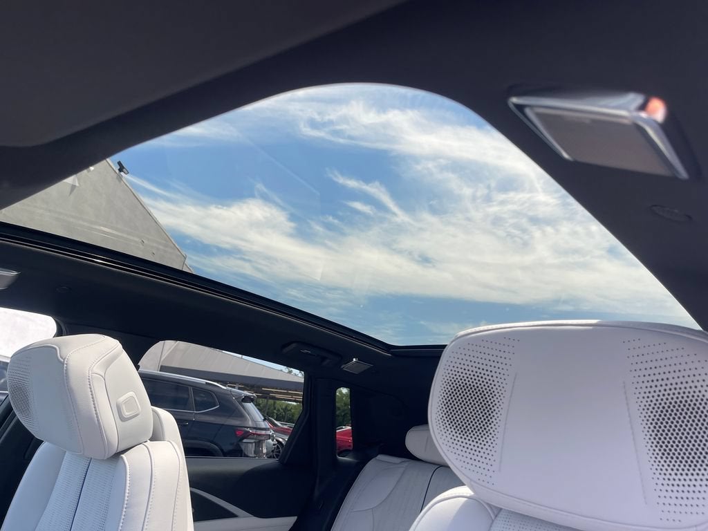 2026 Cadillac LYRIQ Premium Luxury