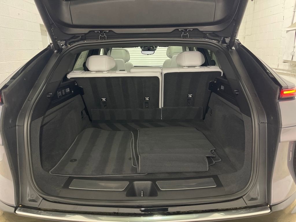 2026 Cadillac LYRIQ Premium Luxury